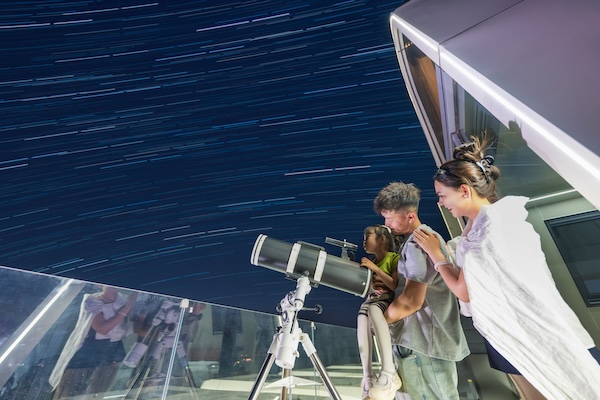 响沙湾,沙漠,度假地,景区,旅游,图片,照片,摄影,内蒙古响沙湾,内蒙古旅游,鄂尔多斯市旅游,莲花酒店,莲花度假酒店,莲沙度假岛,福沙度假岛,悦沙休闲岛,仙沙休闲岛,一粒沙度假村,在线预订,预定,旅行社,AAAAA,5A级旅游景区,库布齐,库布其沙漠,库布其旅游