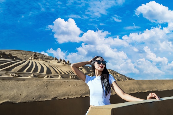 响沙湾,沙漠,度假地,景区,旅游,图片,照片,摄影,内蒙古响沙湾,内蒙古旅游,鄂尔多斯市旅游,莲花酒店,莲花度假酒店,莲沙度假岛,福沙度假岛,悦沙休闲岛,仙沙休闲岛,一粒沙度假村,在线预订,预定,旅行社,AAAAA,5A级旅游景区,库布齐,库布其沙漠,库布其旅游