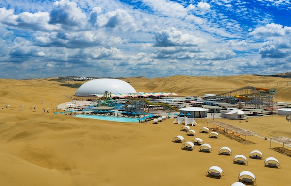 响沙湾,沙漠,度假地,景区,旅游,图片,照片,摄影,内蒙古响沙湾,内蒙古旅游,鄂尔多斯市旅游,莲花酒店,莲花度假酒店,莲沙度假岛,福沙度假岛,悦沙休闲岛,仙沙休闲岛,一粒沙度假村,在线预订,预定,旅行社,AAAAA,5A级旅游景区,库布齐,库布其沙漠,库布其旅游